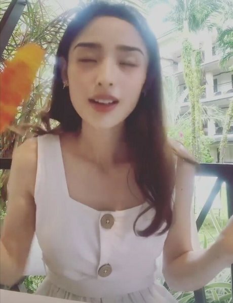 Nayoung Kim star nude archive