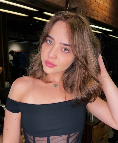 Bella Piero adult star pics