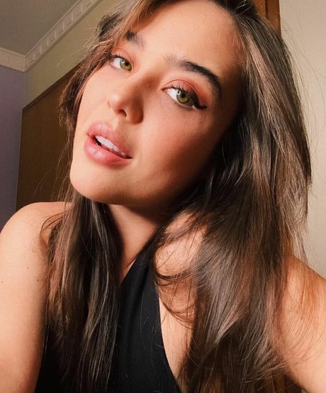 Bella Piero beautiful pornstar photos