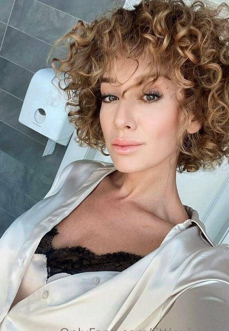 littleviviann xxx model galleries