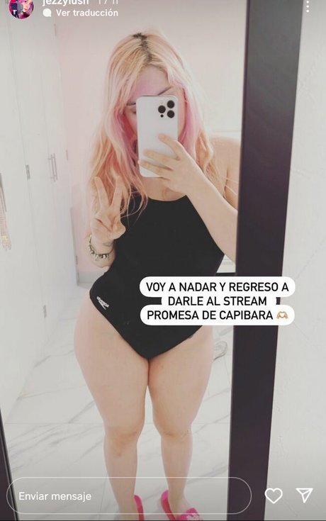 skinny milf onlyfans sexy pics