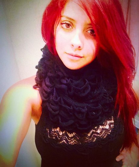 Jezz Angeles model beautiful photos