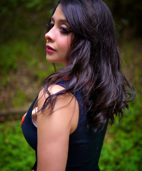 Jezz Angeles pornstar adult archive