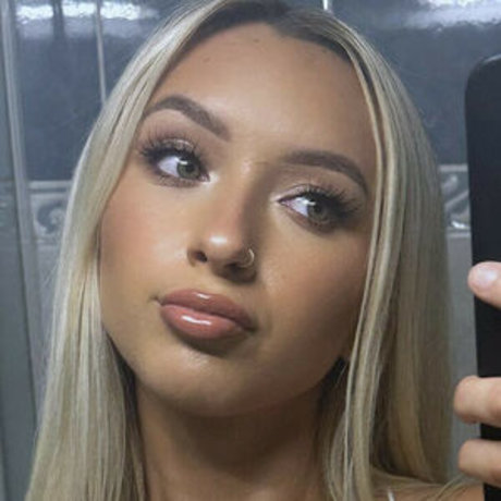 Ebony Saint Rose nudes actress img