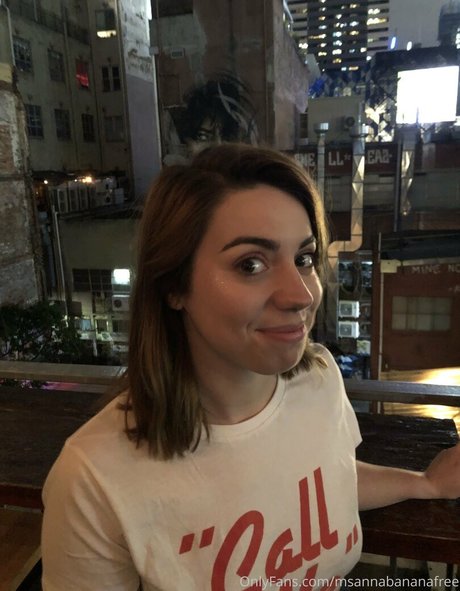 old young lesbian onlyfans porno image