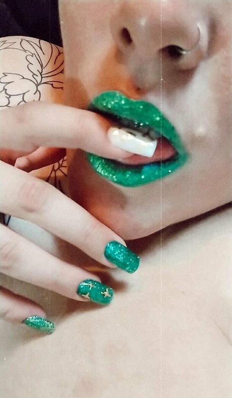 dadabitch model high quality photo