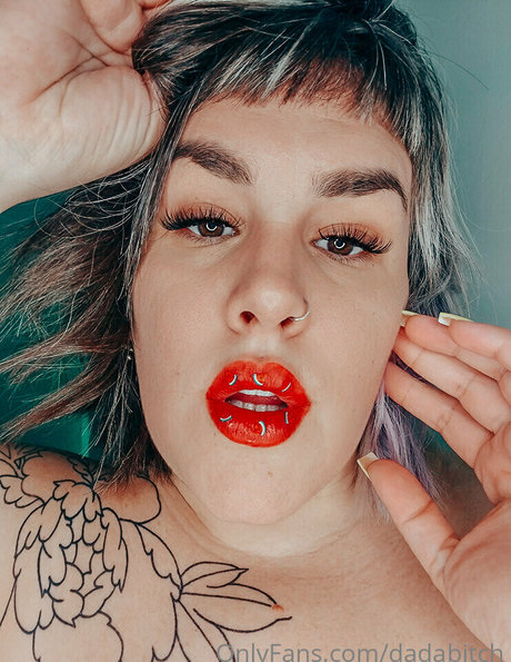 dadabitch nudes model pics