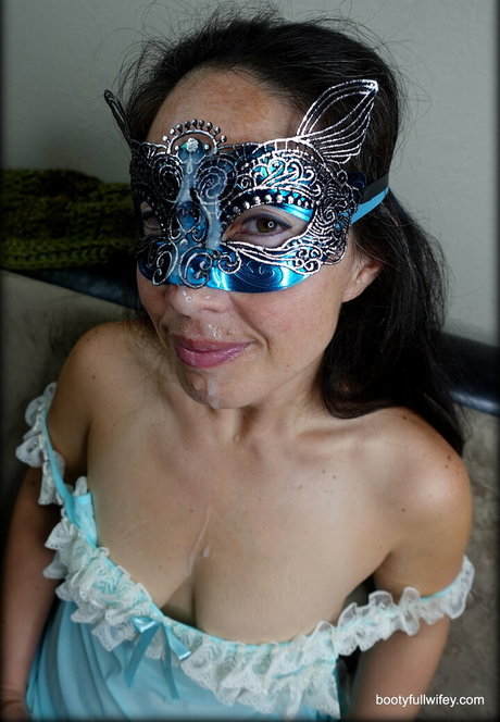 bootyfullwifey Photo Gallery