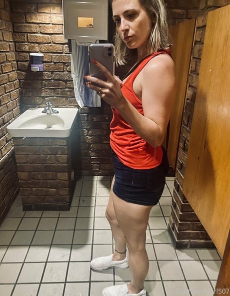 clever belle5 star exclusive archive