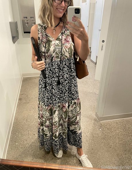 clever belle5 pornstar pretty pic