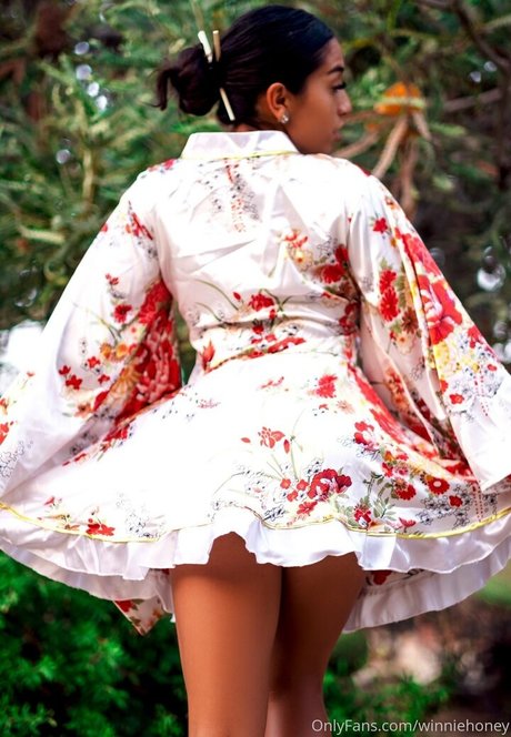 winniehoney pornstar adult archive