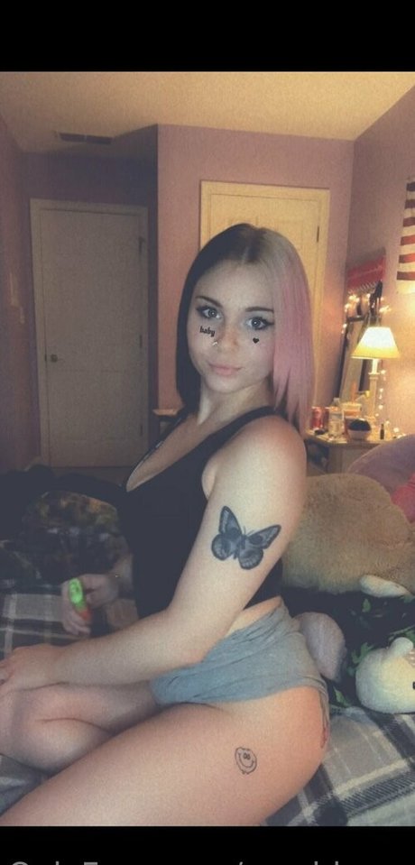 cambbyyy star nudes picture