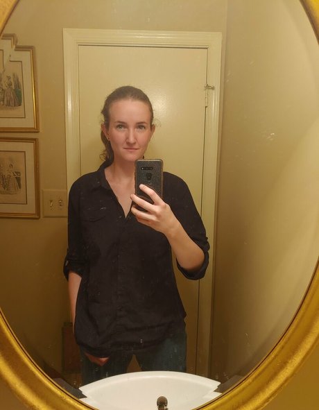 dickulousri pornographic model pictures