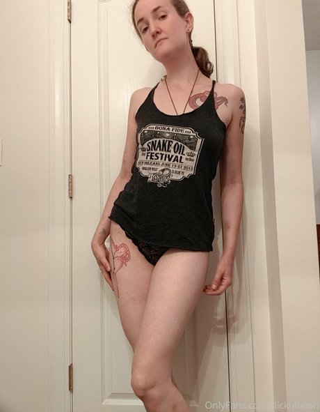 dickulousri nice actress pics