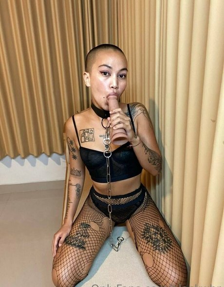 mystery666girl high quality model img