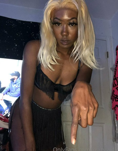 huge fake tits onlyfans art porn gallery