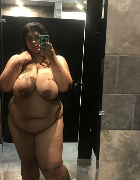 poundcake1908 beautiful star photo