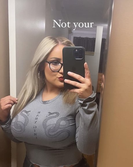 skinny milf onlyfans free pictures