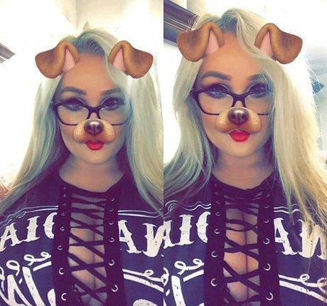 Lilly Alcorn star hot archive