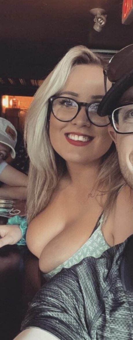 Lilly Alcorn best actress photos