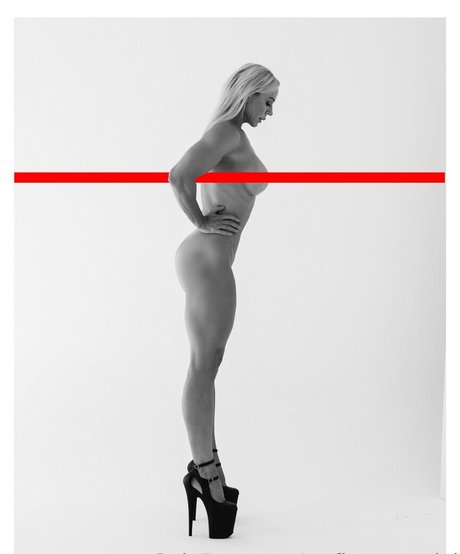 artfiguremodel exclusive pornstar pic