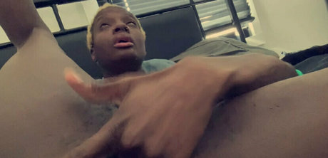 latina feet onlyfans nudes photo