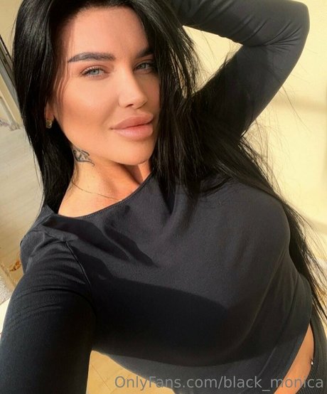 black monica free star img