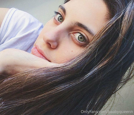 baabyqueenn exclusive actress pictures