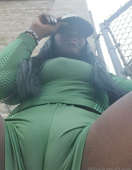 robaby sexy actress archive