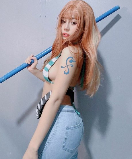 Mika Daime model photos