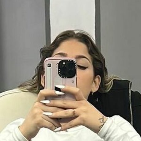 guy onlyfans beautiful img