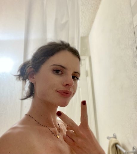 casual lies model porn picture