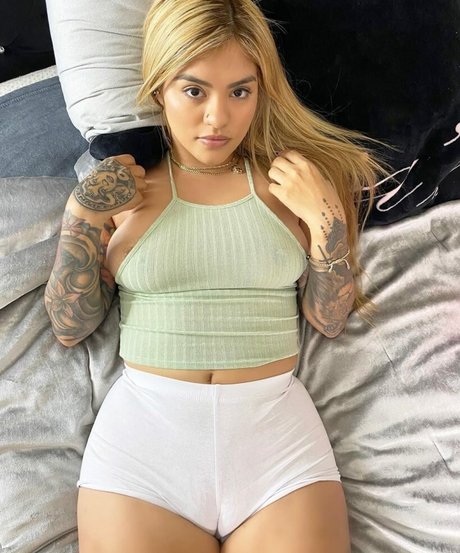 Tiff08 adult star img