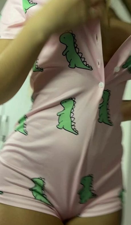 Emily Mota naked star pictures