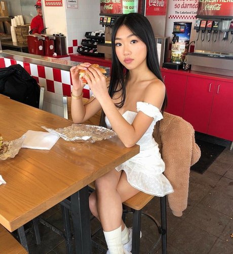 sandydianabang beautiful actress archive