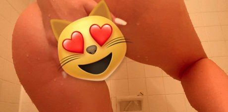 itskhloeexoxo perfect actress photo