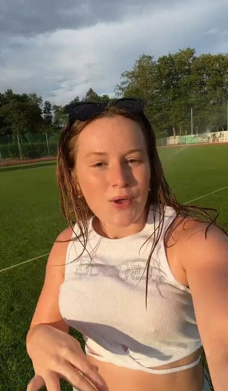 Kaja Mood pornstar hot picture