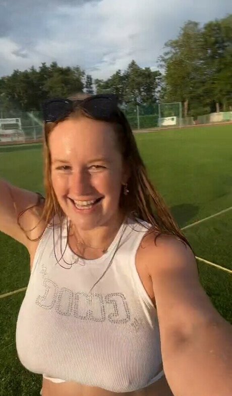 Kaja Mood pornstar erotic galleries