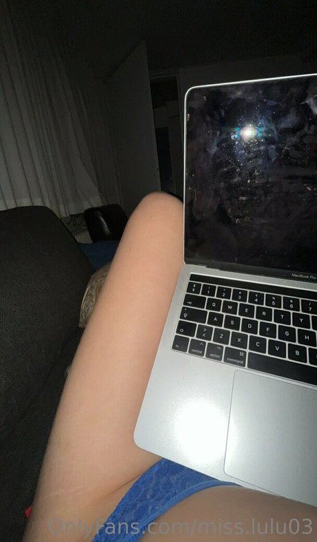 miss lulu03 sexy star image