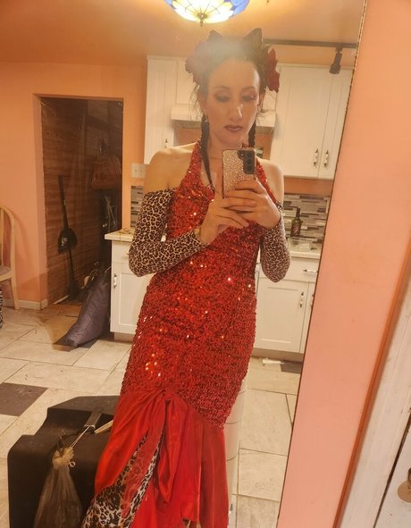 teen solo onlyfans hd images