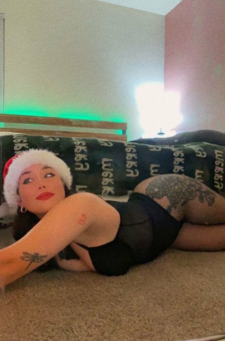 sweetbutselfish top star picture