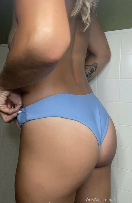 chelseerae model nudes pictures