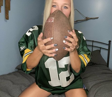 chelseerae model pornographic image