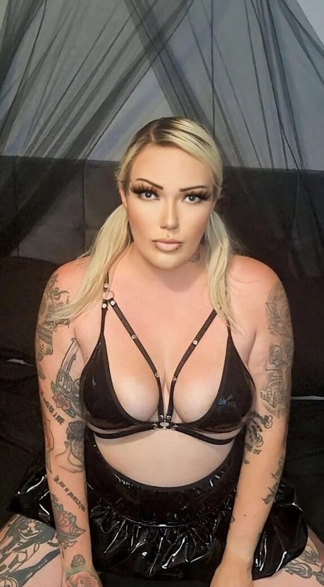 Cherry bombxxx star hd pic