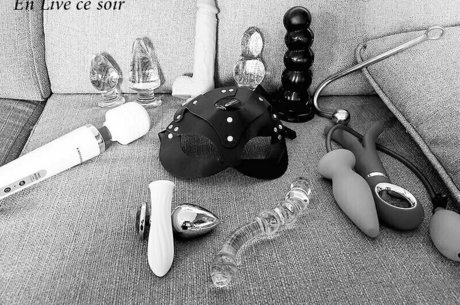 ladypeanut sex actress archive