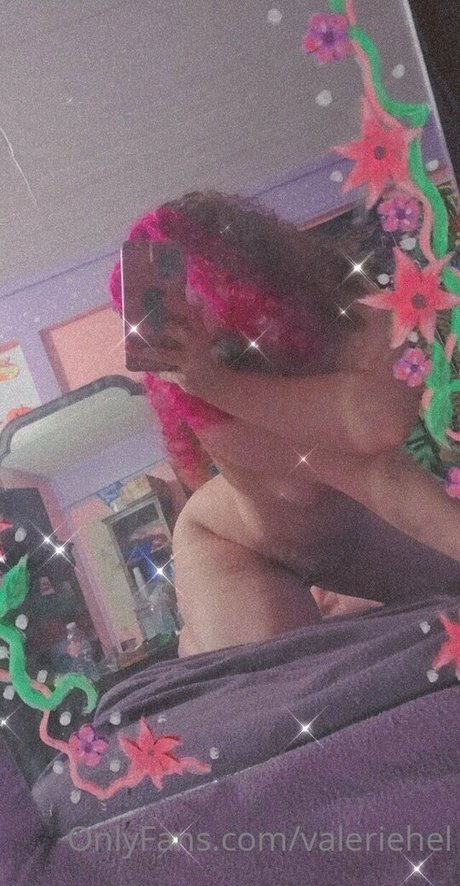 valeriehel model sex picture