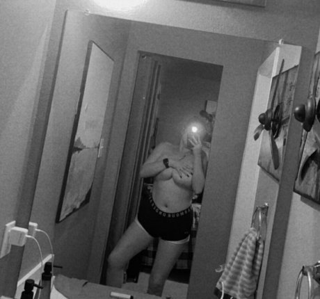 realhawwwtgirl star adult pic