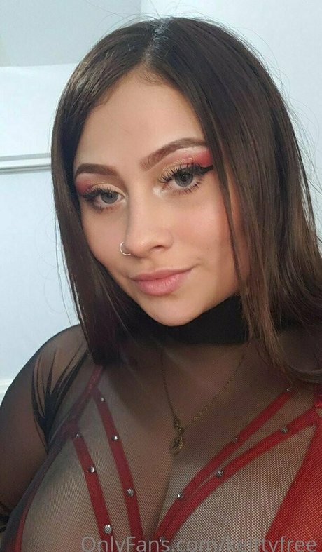 keittyfree model top pictures