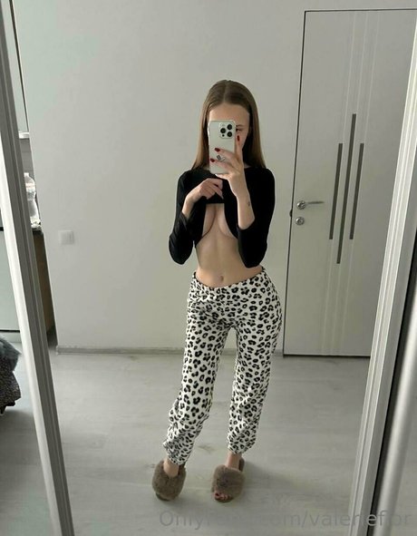 valerieflor nudes pornstar image