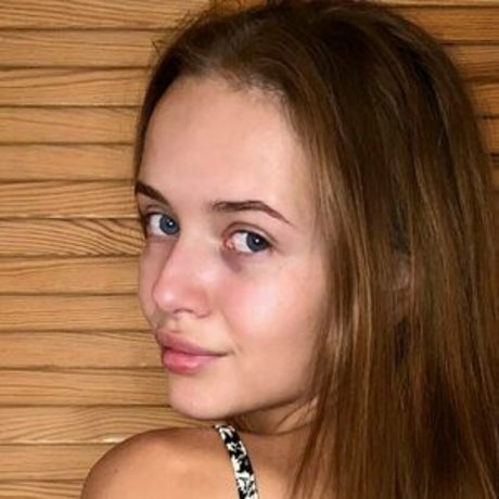 valerieflor star nude pics